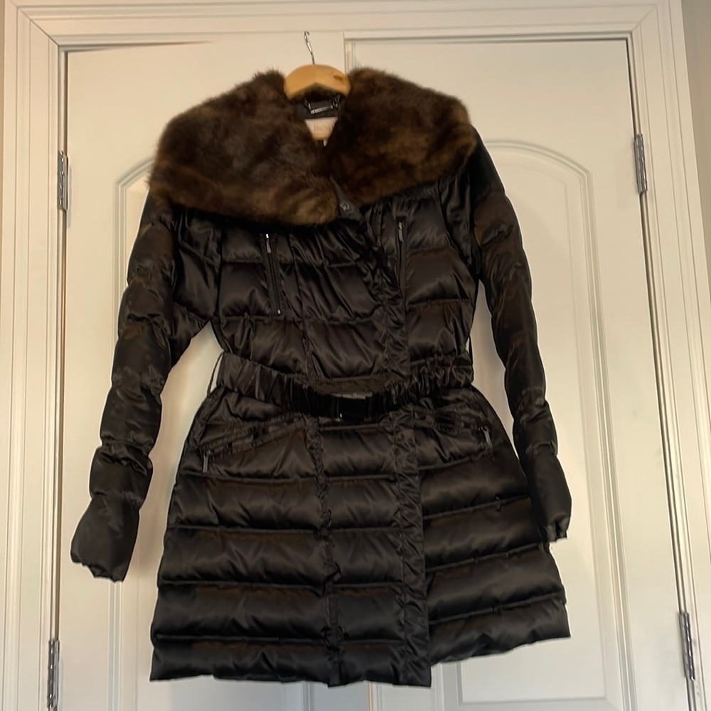 Black puffy coat, size M - Laundry by Shelli Segal